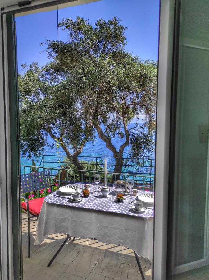 Villa Fourtuna Apartment Agios Ioannis Peristerion Exteriér fotografie