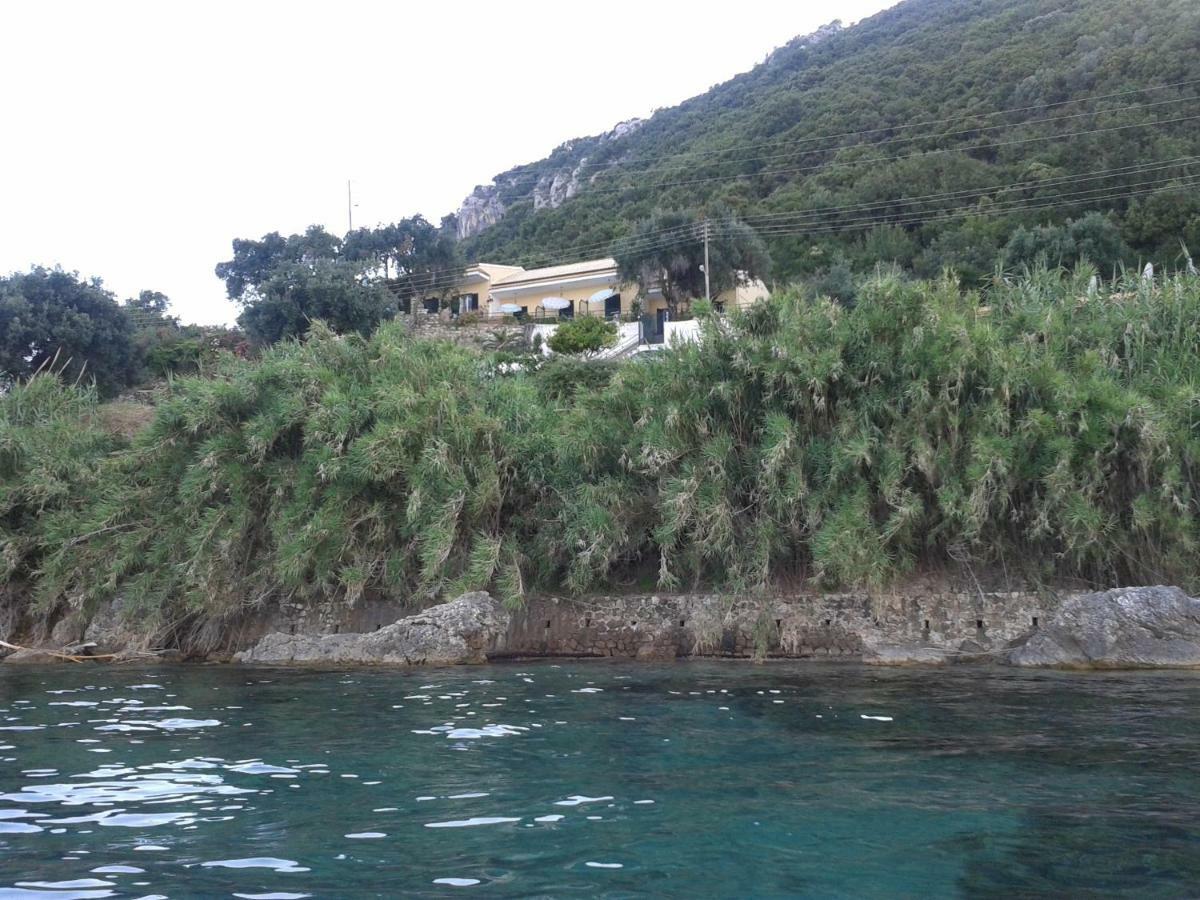 Villa Fourtuna Apartment Agios Ioannis Peristerion Exteriér fotografie